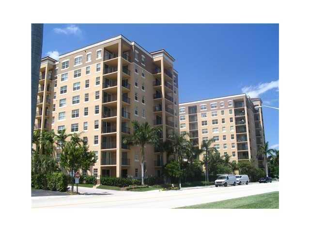 1801 N Flagler Dr #918