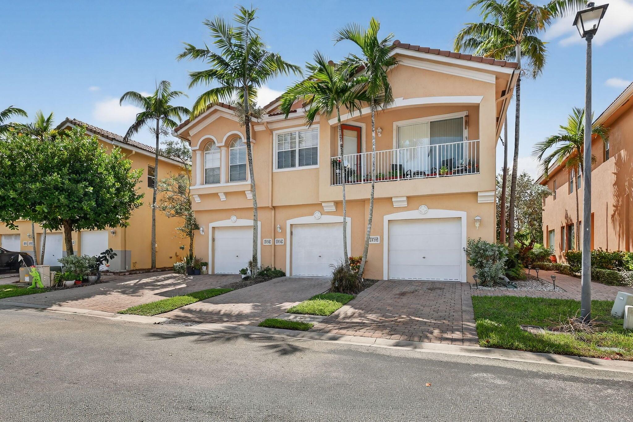 1756 Carvelle Dr