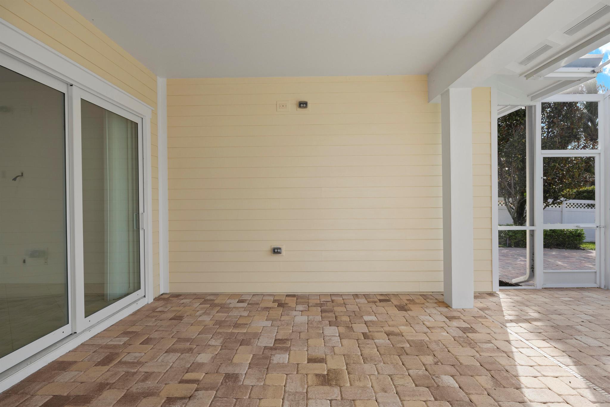 2700 Sunbury Dr Jupiter, FL 33458