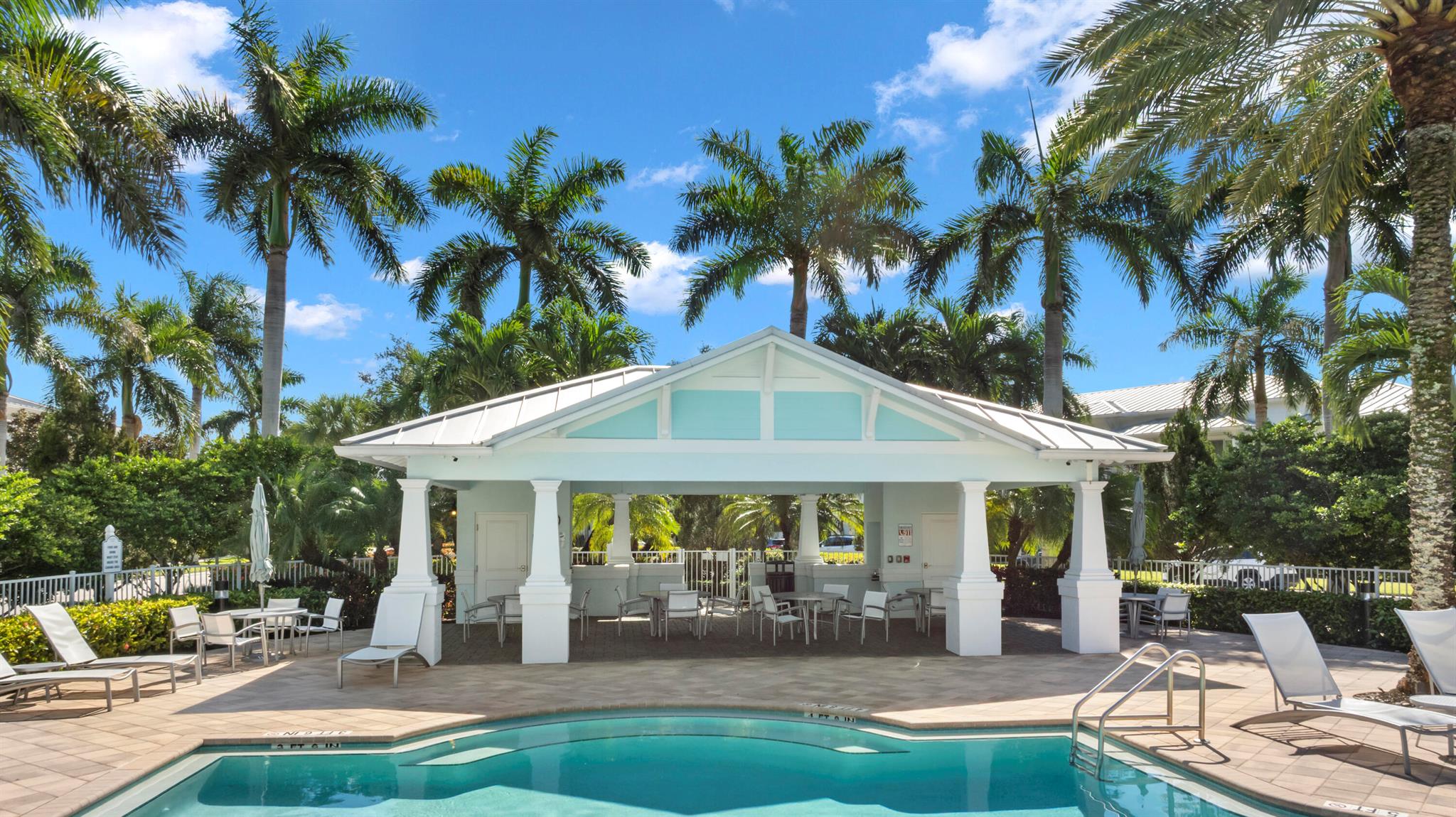 2700 Sunbury Dr Jupiter, FL 33458