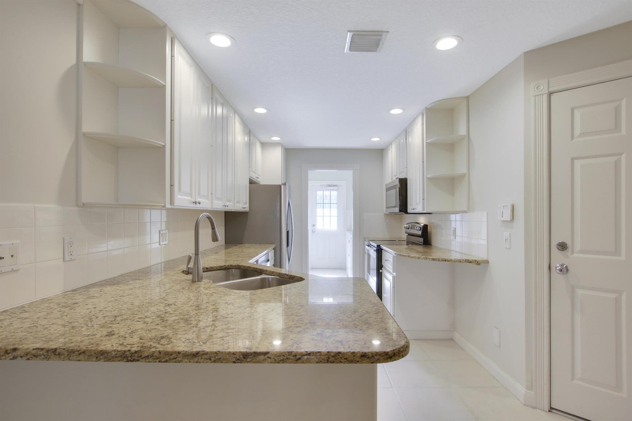 3057 E Community Dr Jupiter, FL 33458