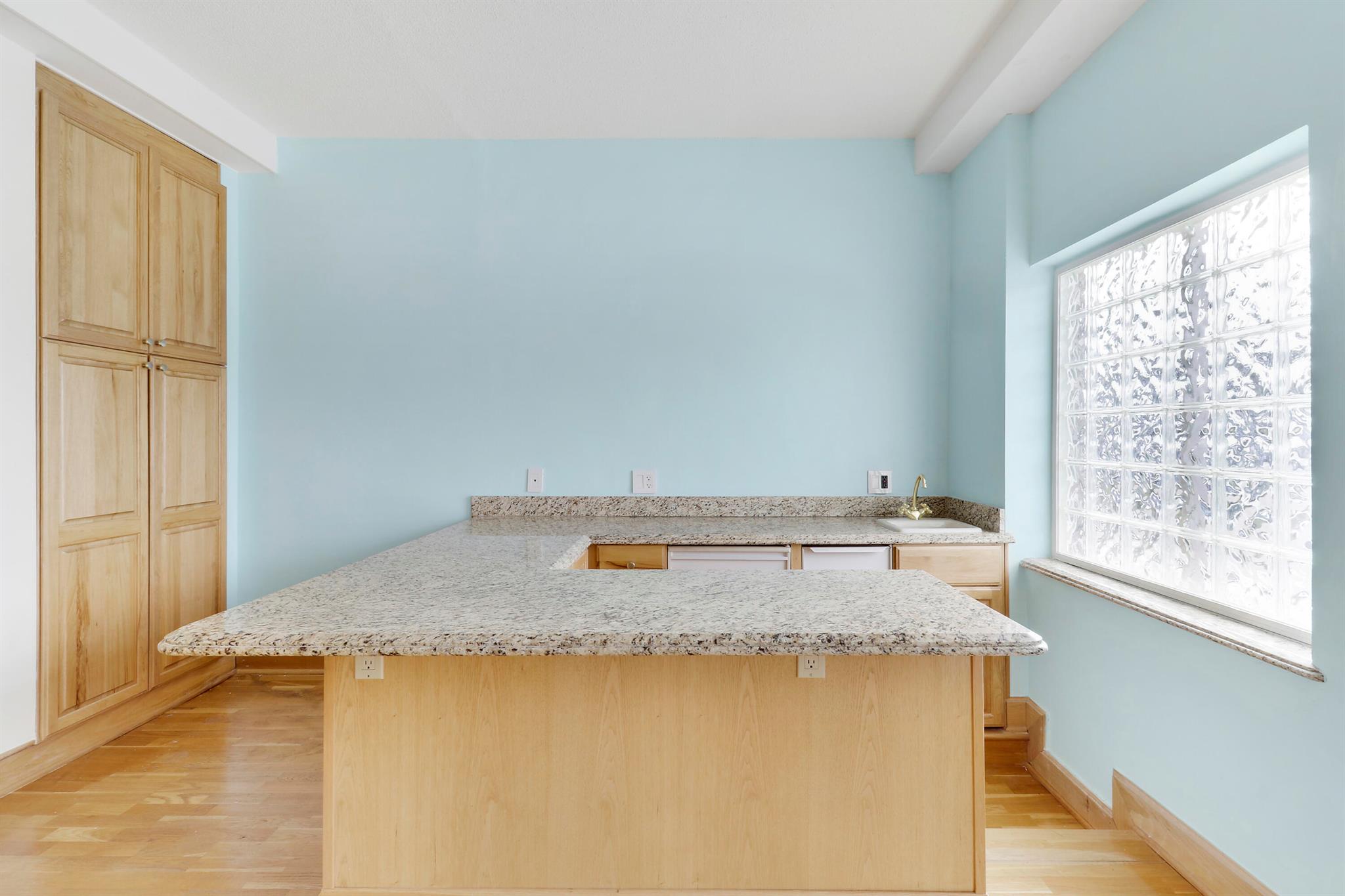 3040 NE 40th St Fort Lauderdale, FL 33308