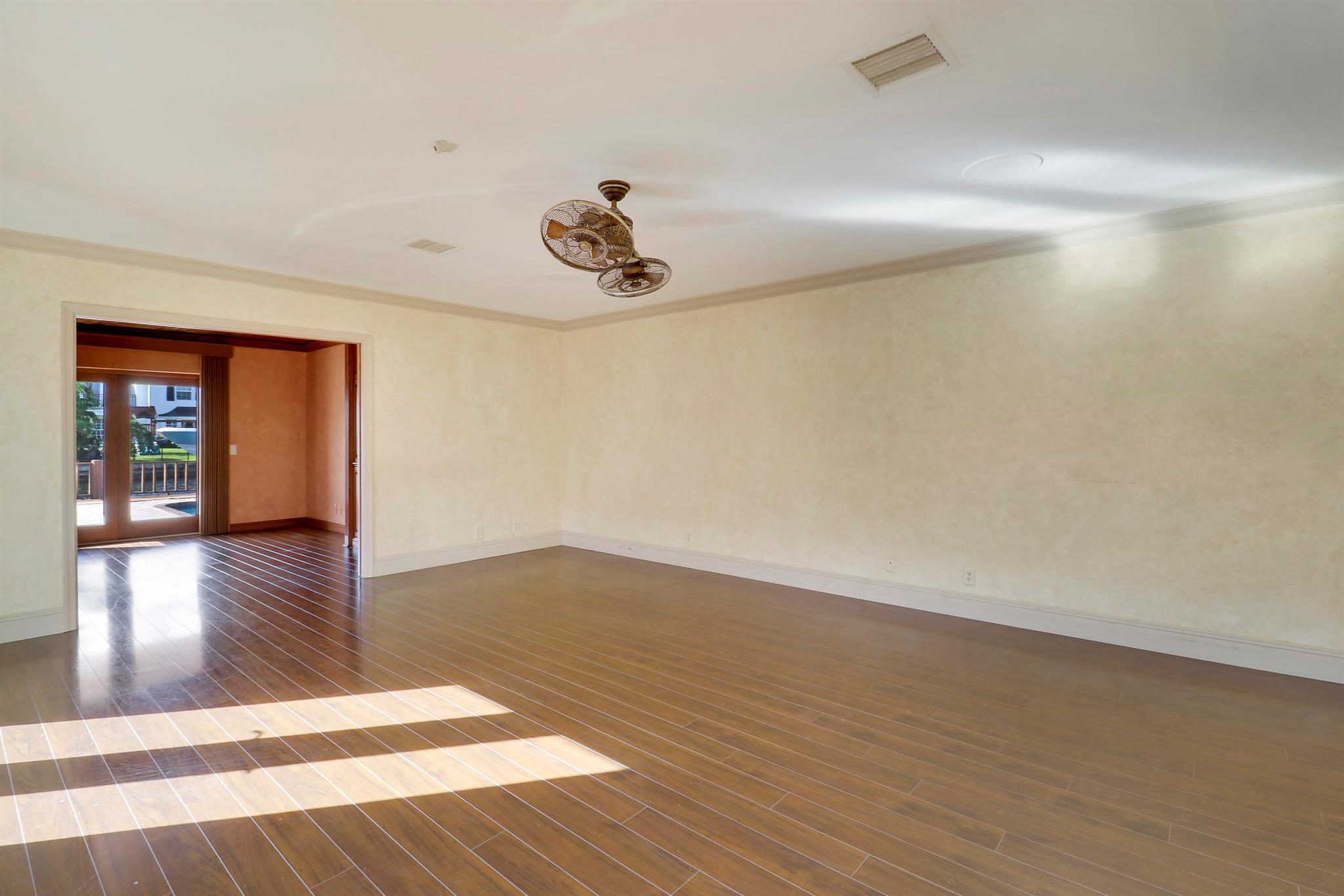 3040 NE 40th St Fort Lauderdale, FL 33308