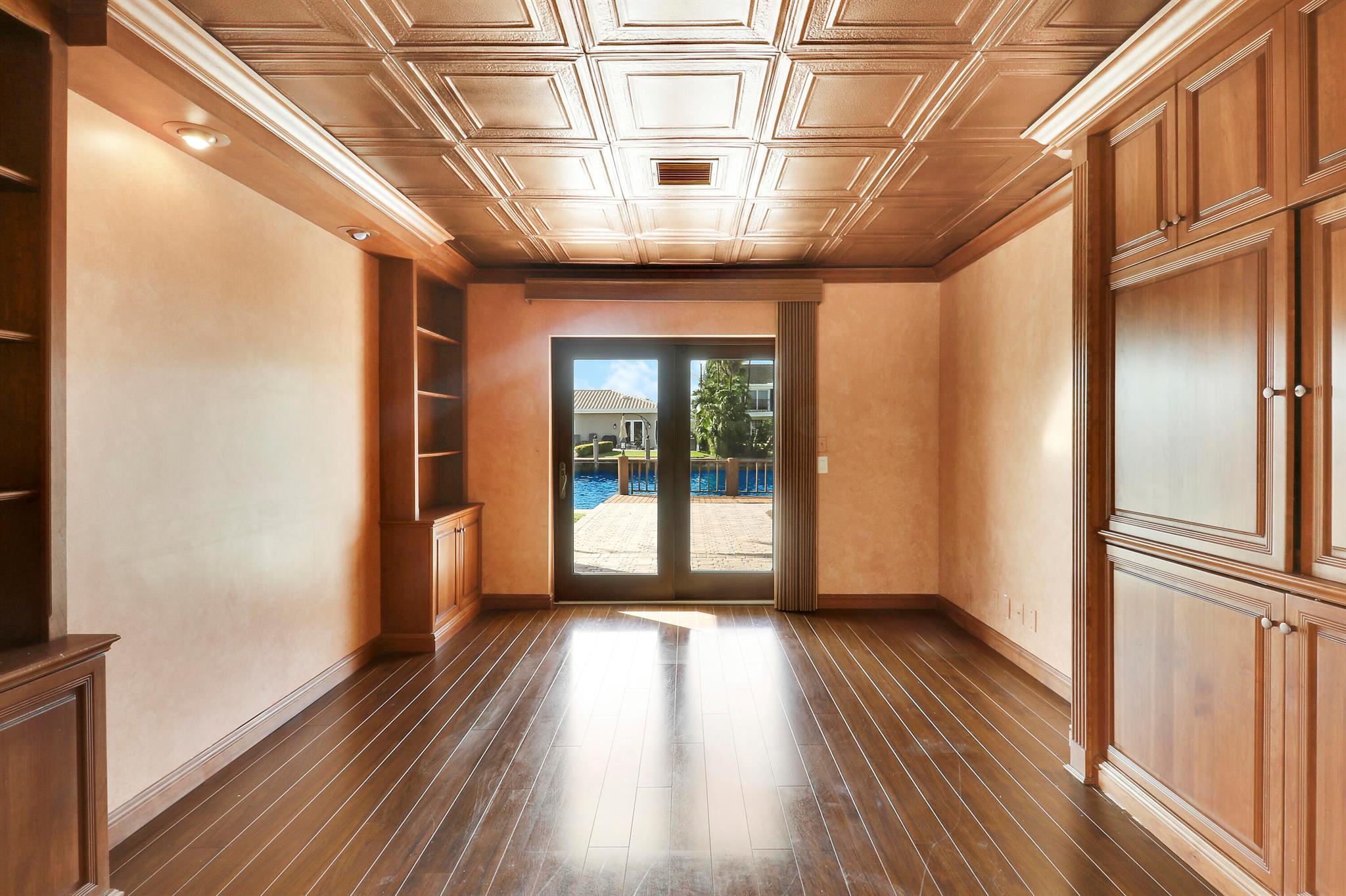 3040 NE 40th St Fort Lauderdale, FL 33308