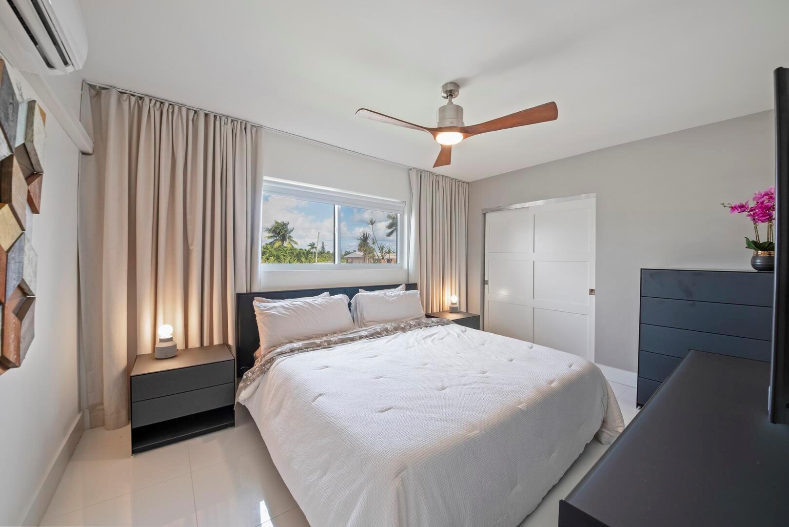 900 Atlantic Shores Blvd #202