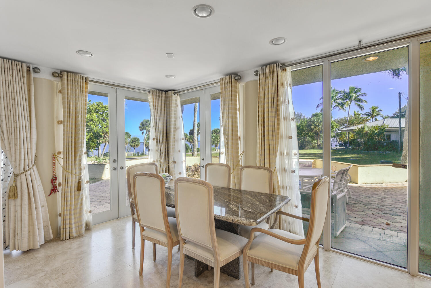 3343 S Indian Riv Fort Pierce, FL 34982