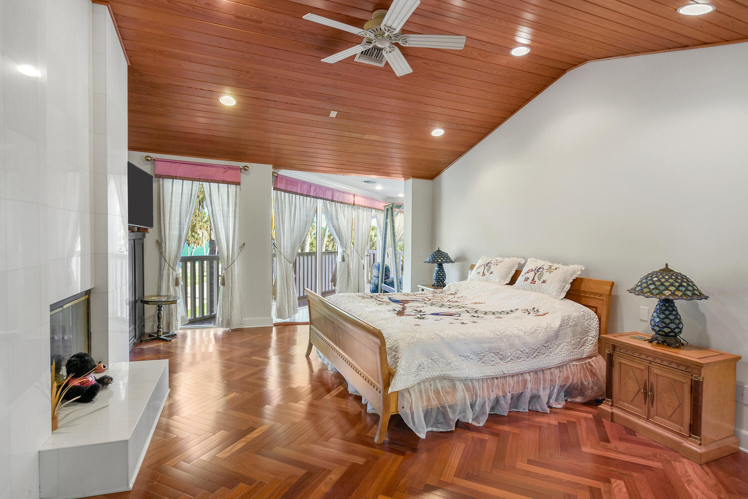 3343 S Indian Riv Fort Pierce, FL 34982