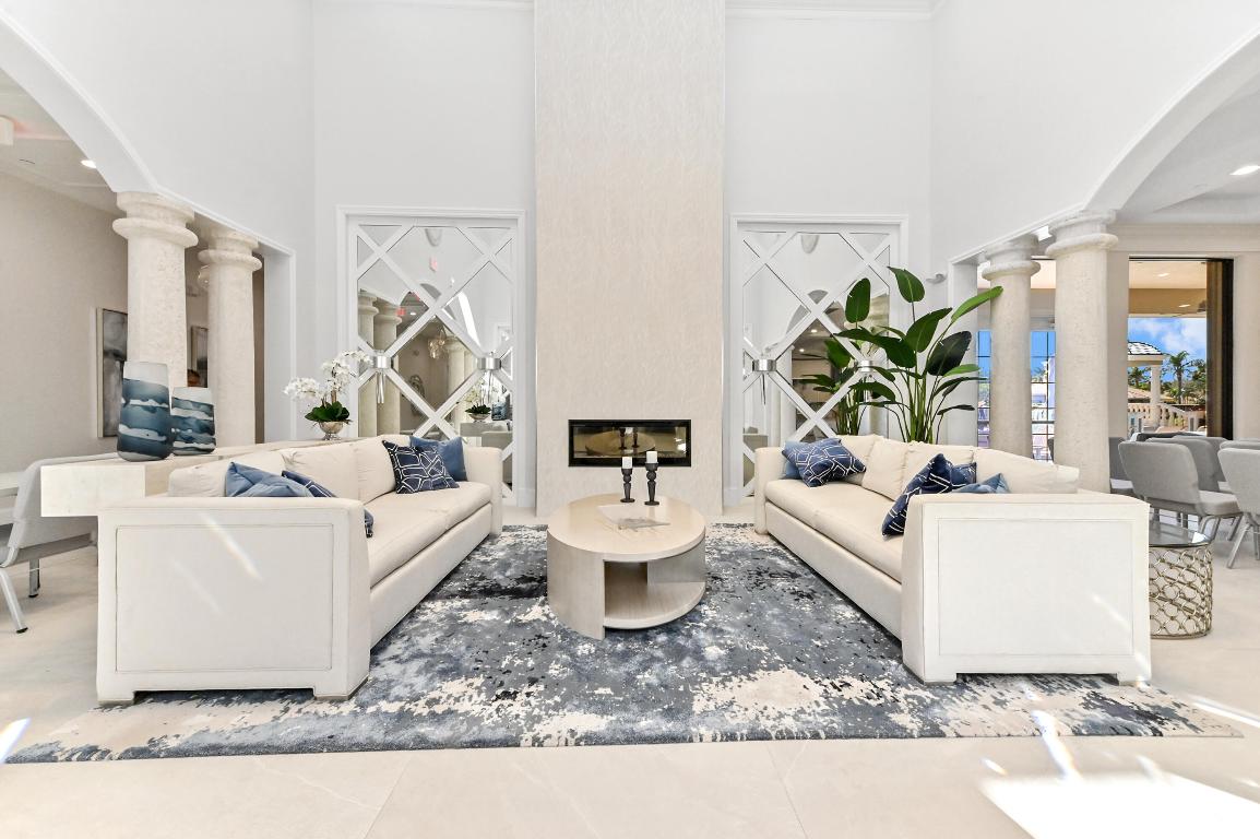 7783 Via Grande Boynton Beach, FL 33437