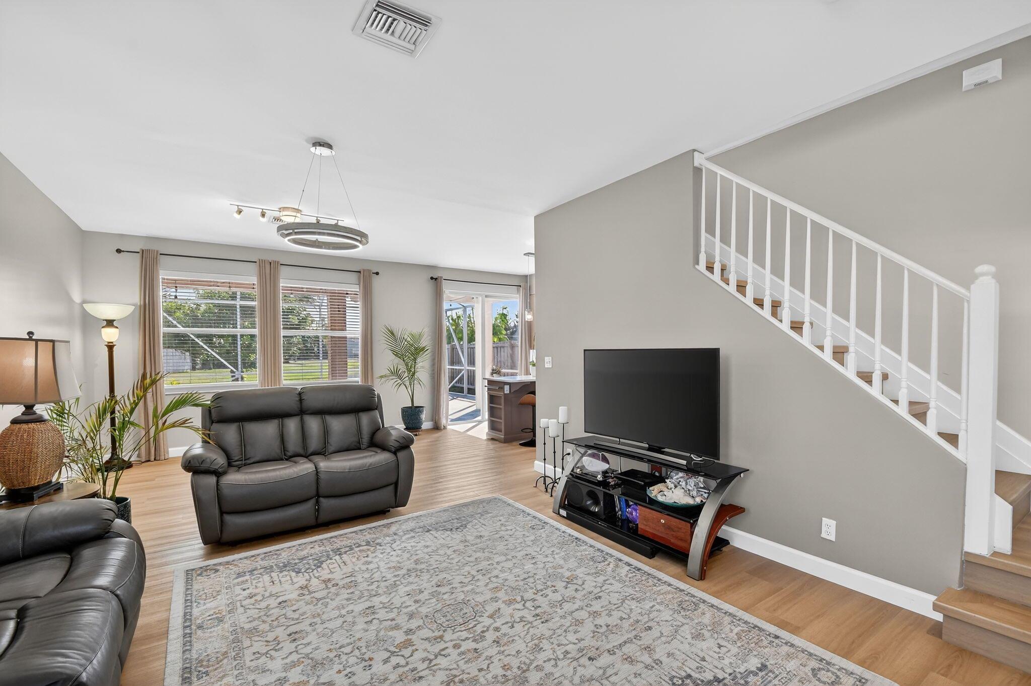 6066 Savannah Way Lake Worth, FL 33463