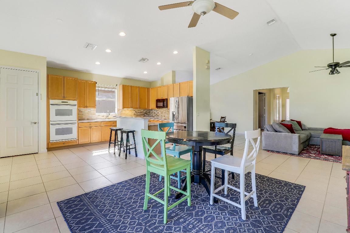 5017 SE Graham Stuart, FL 34997