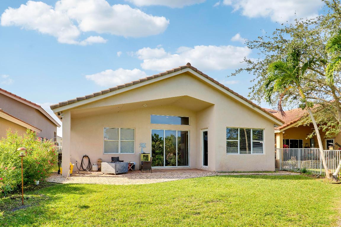 5017 SE Graham Stuart, FL 34997