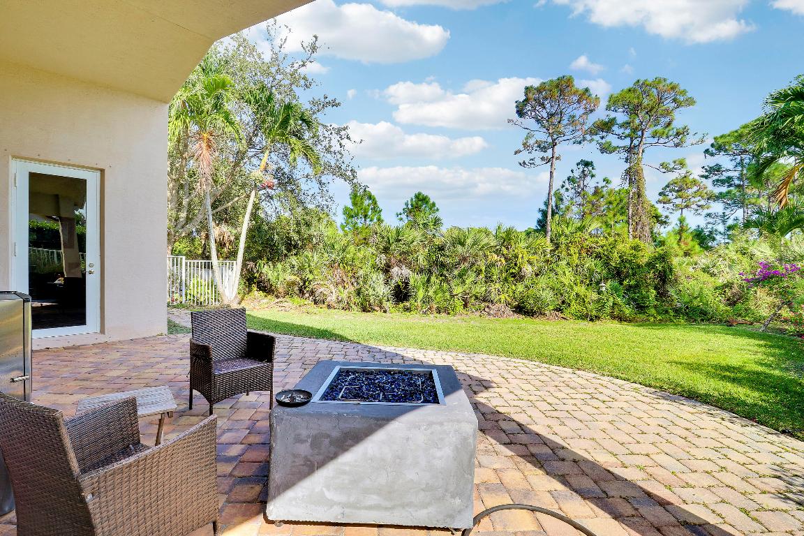 5017 SE Graham Stuart, FL 34997