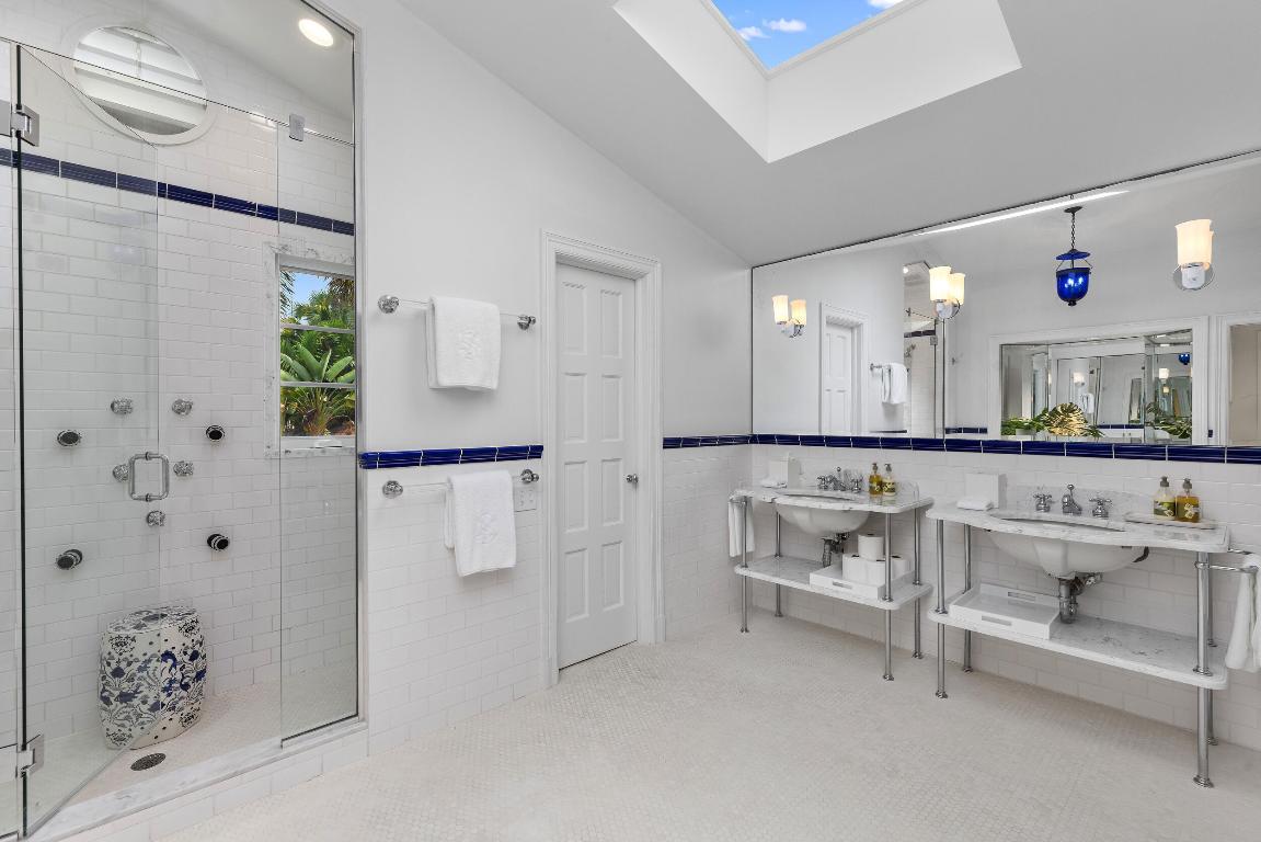 124 Brazilian Palm Beach, FL 33480