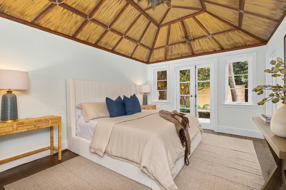 124 Brazilian Palm Beach, FL 33480