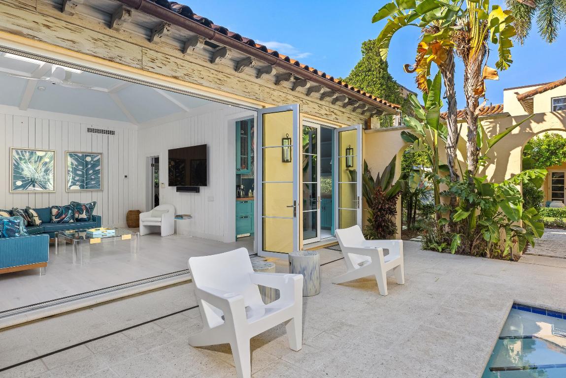 124 Brazilian Palm Beach, FL 33480