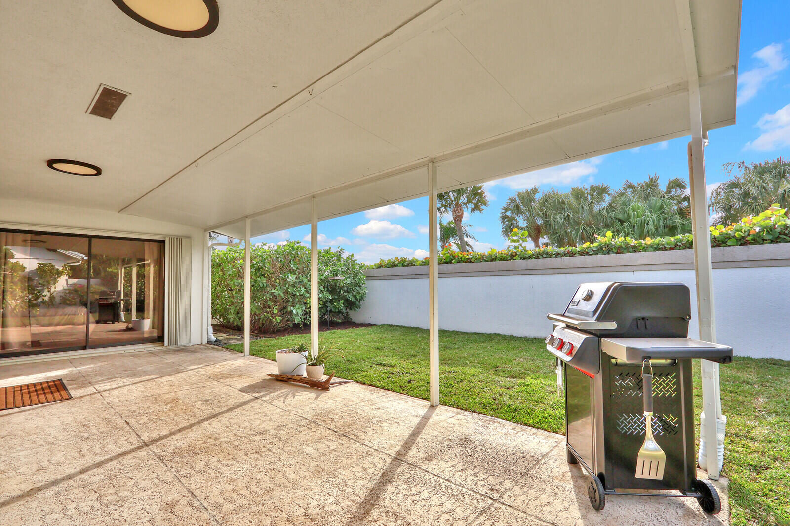 246 Ridge Jupiter, FL 33477