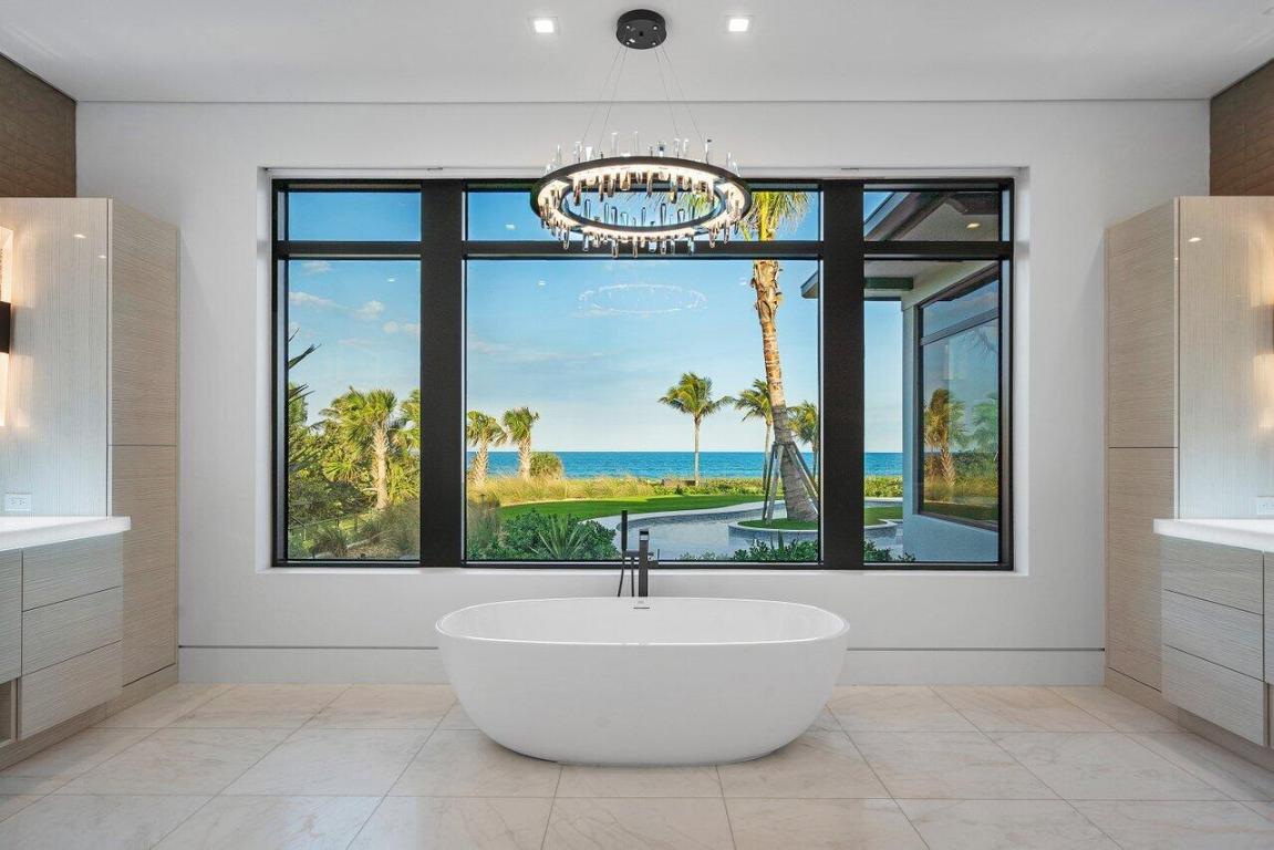 3016 SE Dune Stuart, FL 34996