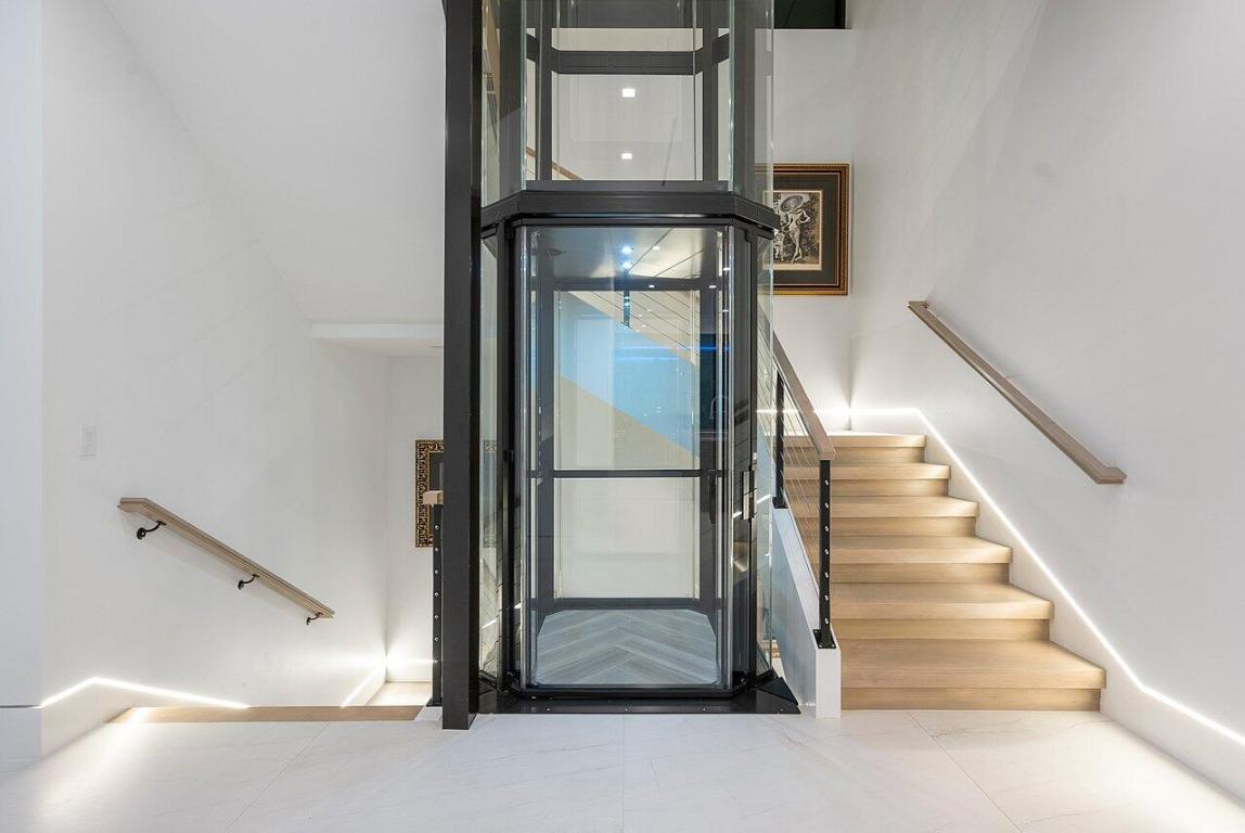 3016 SE Dune Stuart, FL 34996