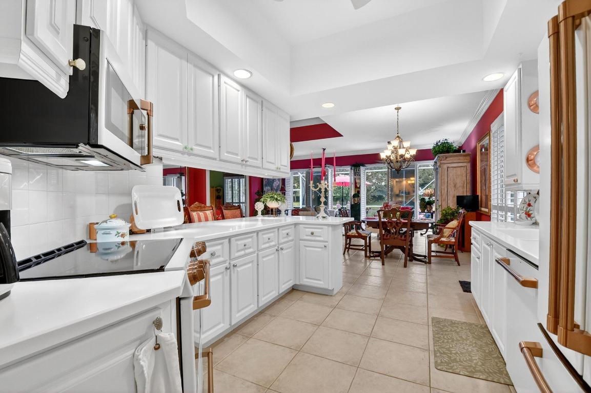 4979 Garden Delray Beach, FL 33445