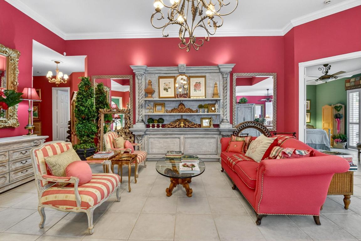 4979 Garden Delray Beach, FL 33445