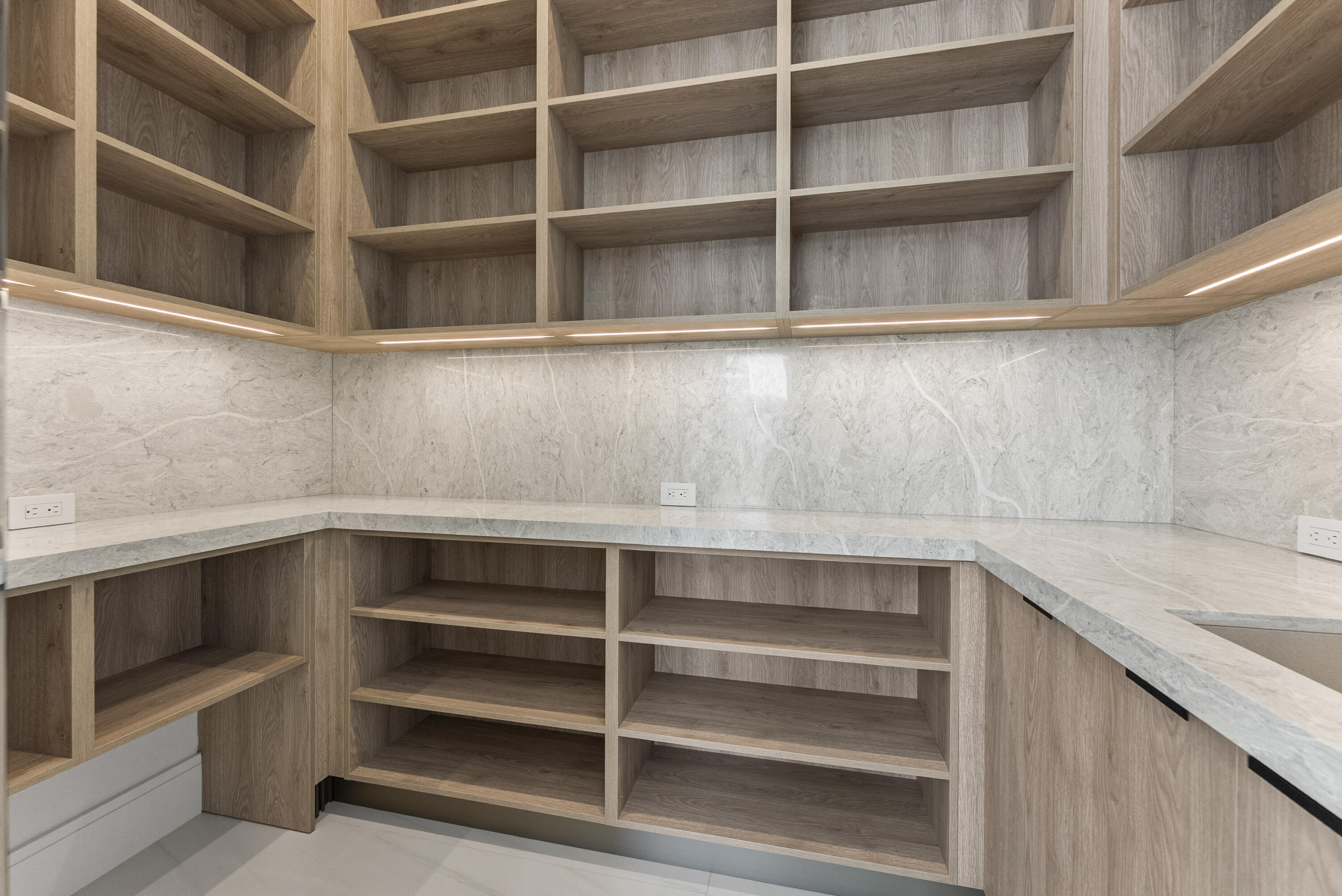 940 Dogwood Delray Beach, FL 33483