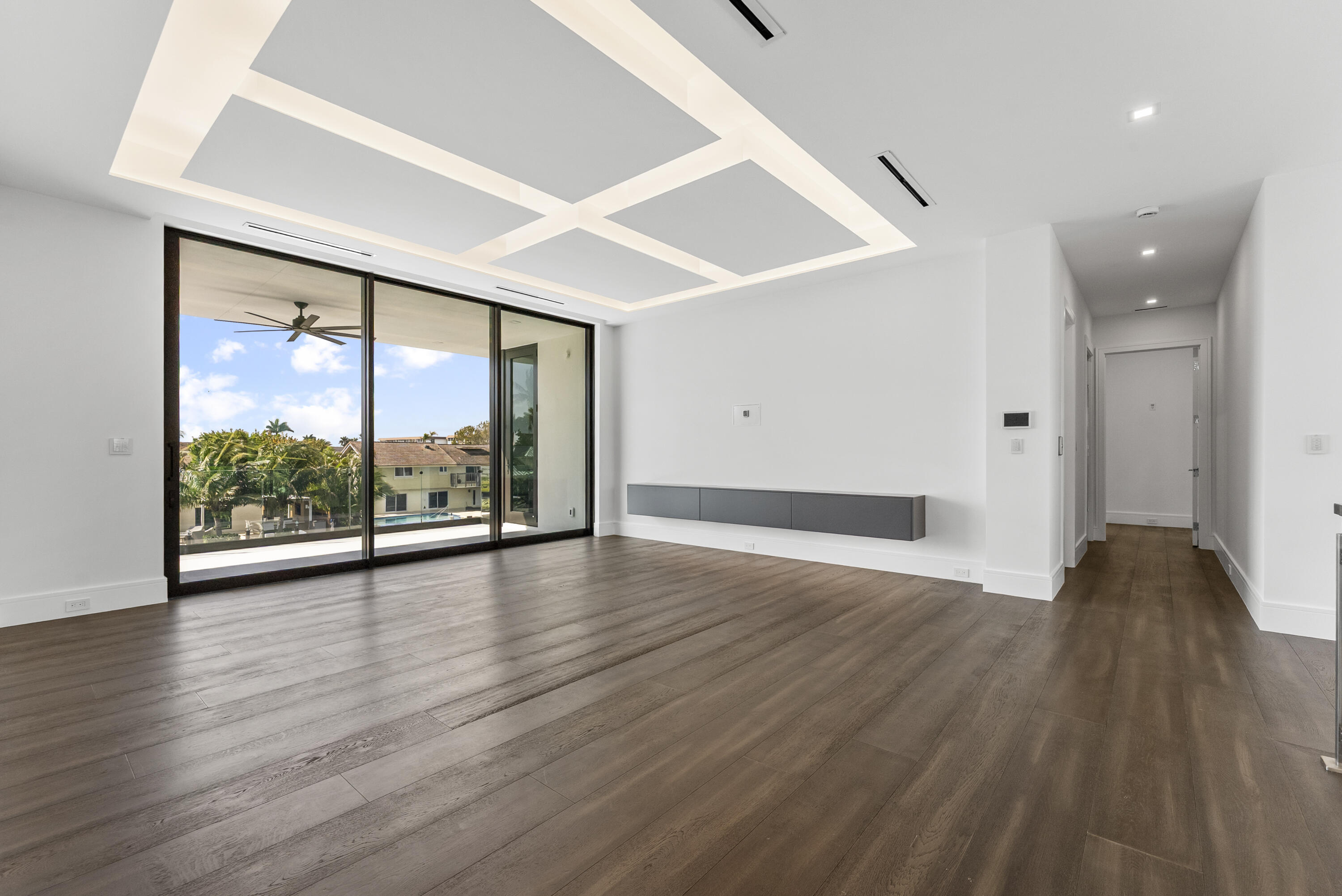 940 Dogwood Delray Beach, FL 33483