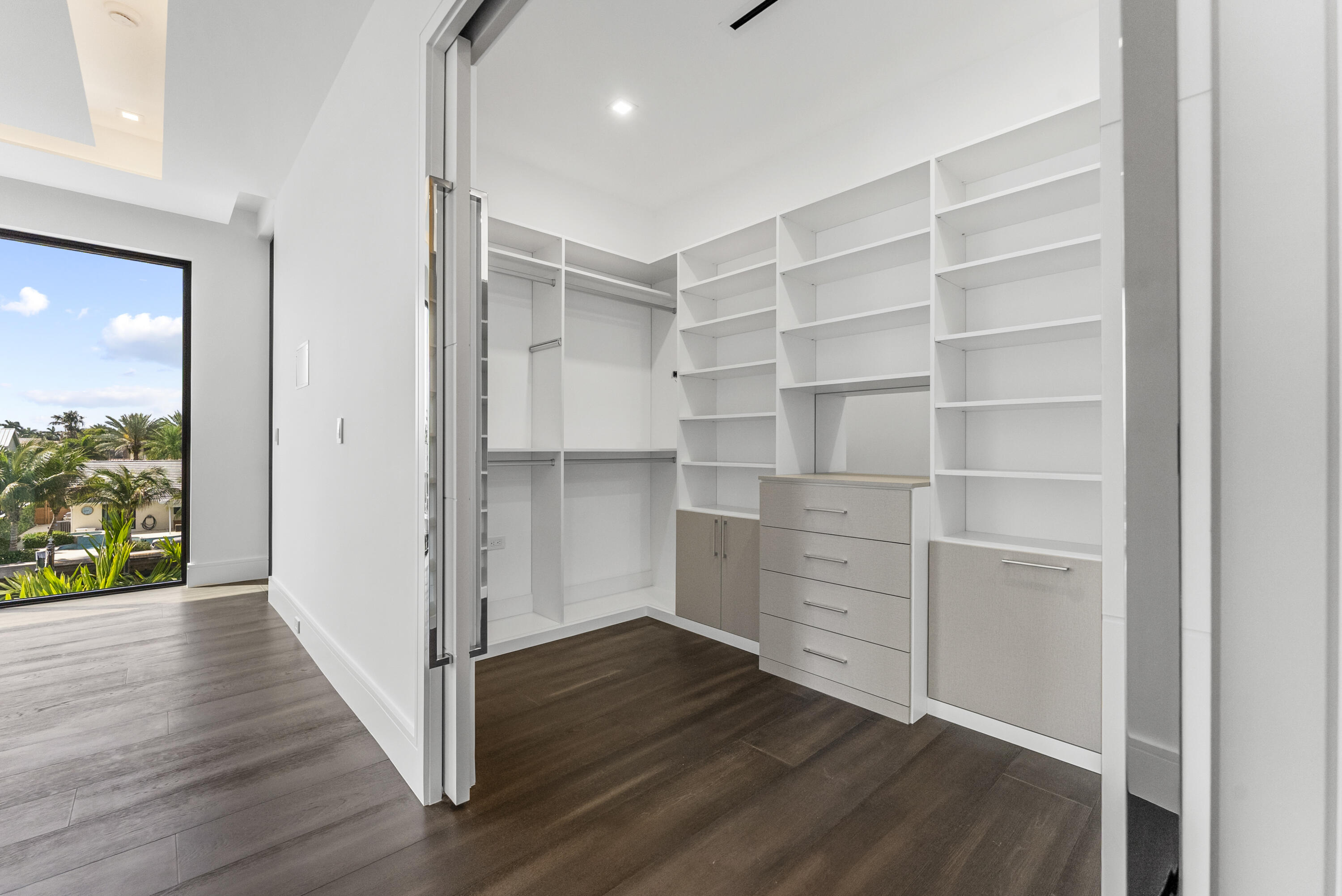 940 Dogwood Delray Beach, FL 33483