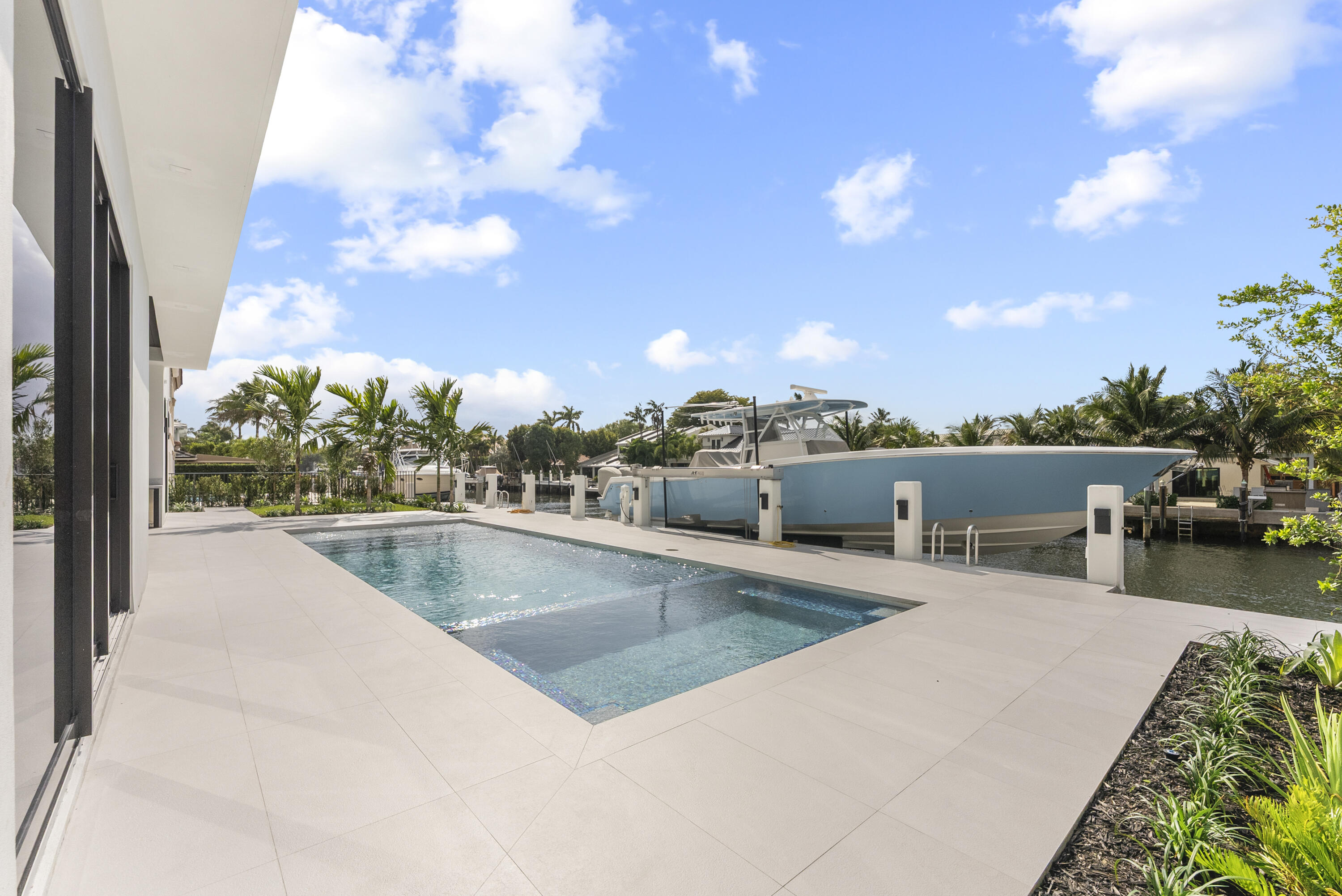 940 Dogwood Delray Beach, FL 33483