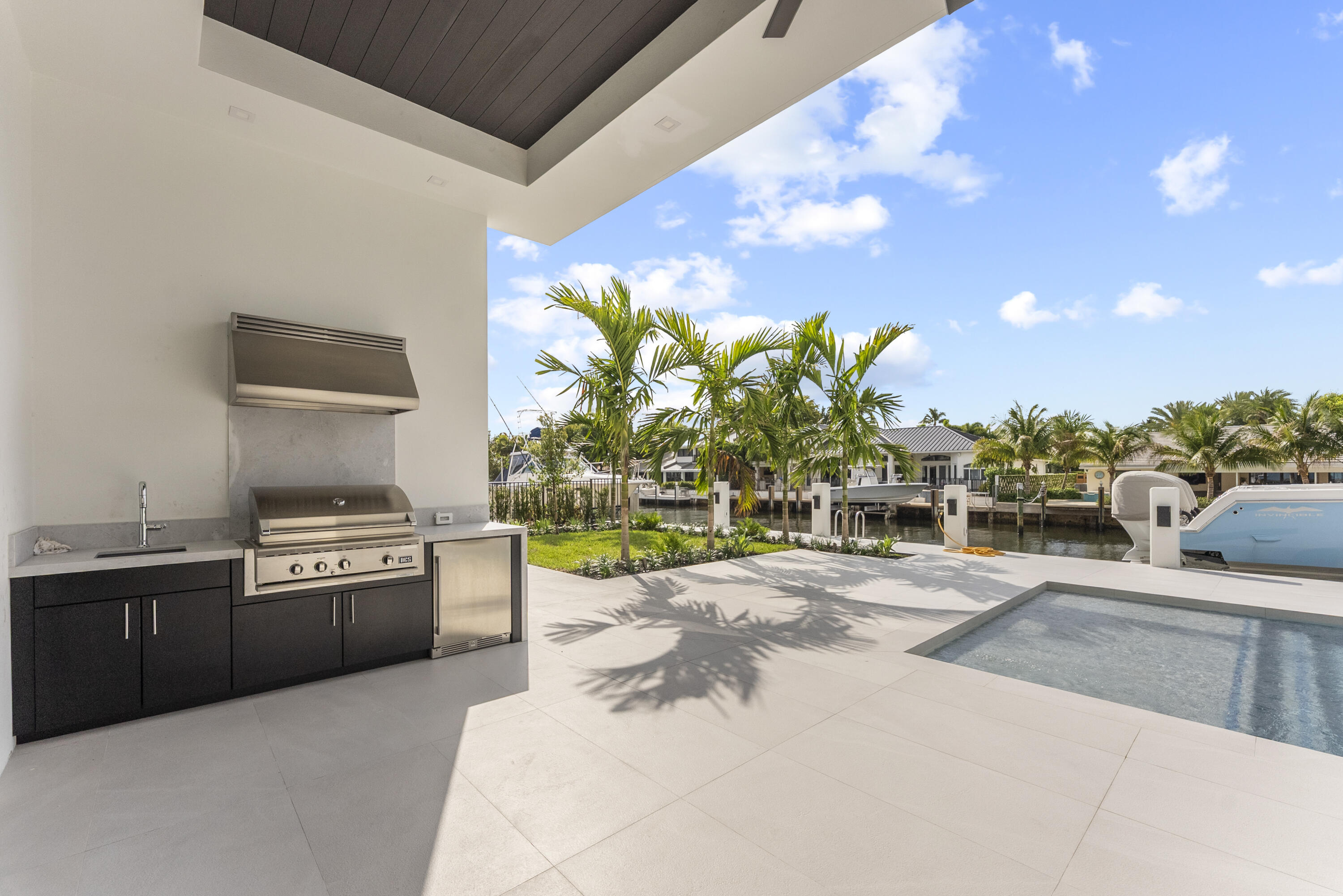 940 Dogwood Delray Beach, FL 33483