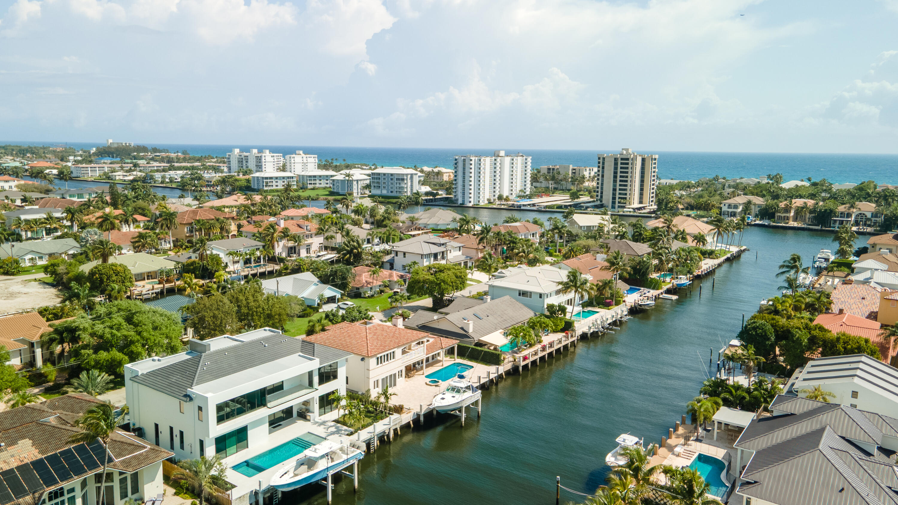 940 Dogwood Delray Beach, FL 33483