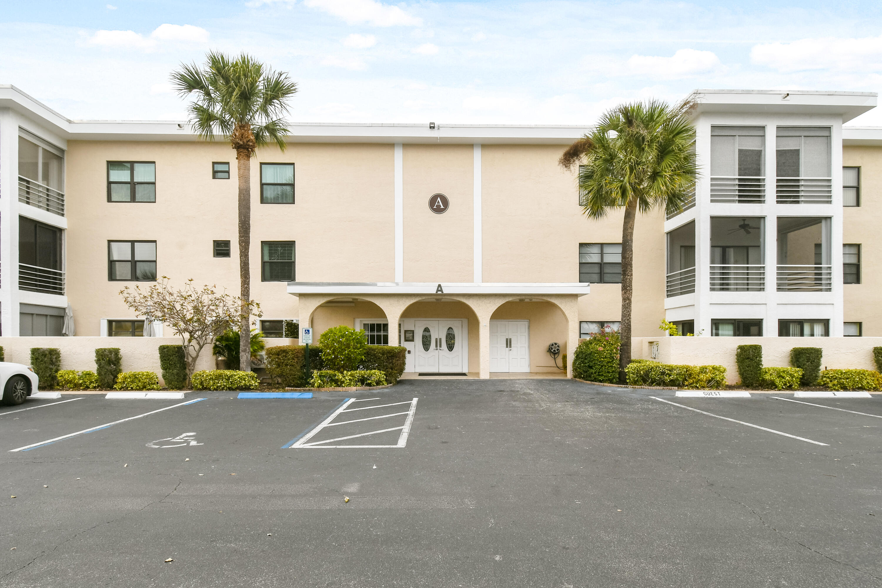 300 N Highway A1a #209a Jupiter, FL 33477