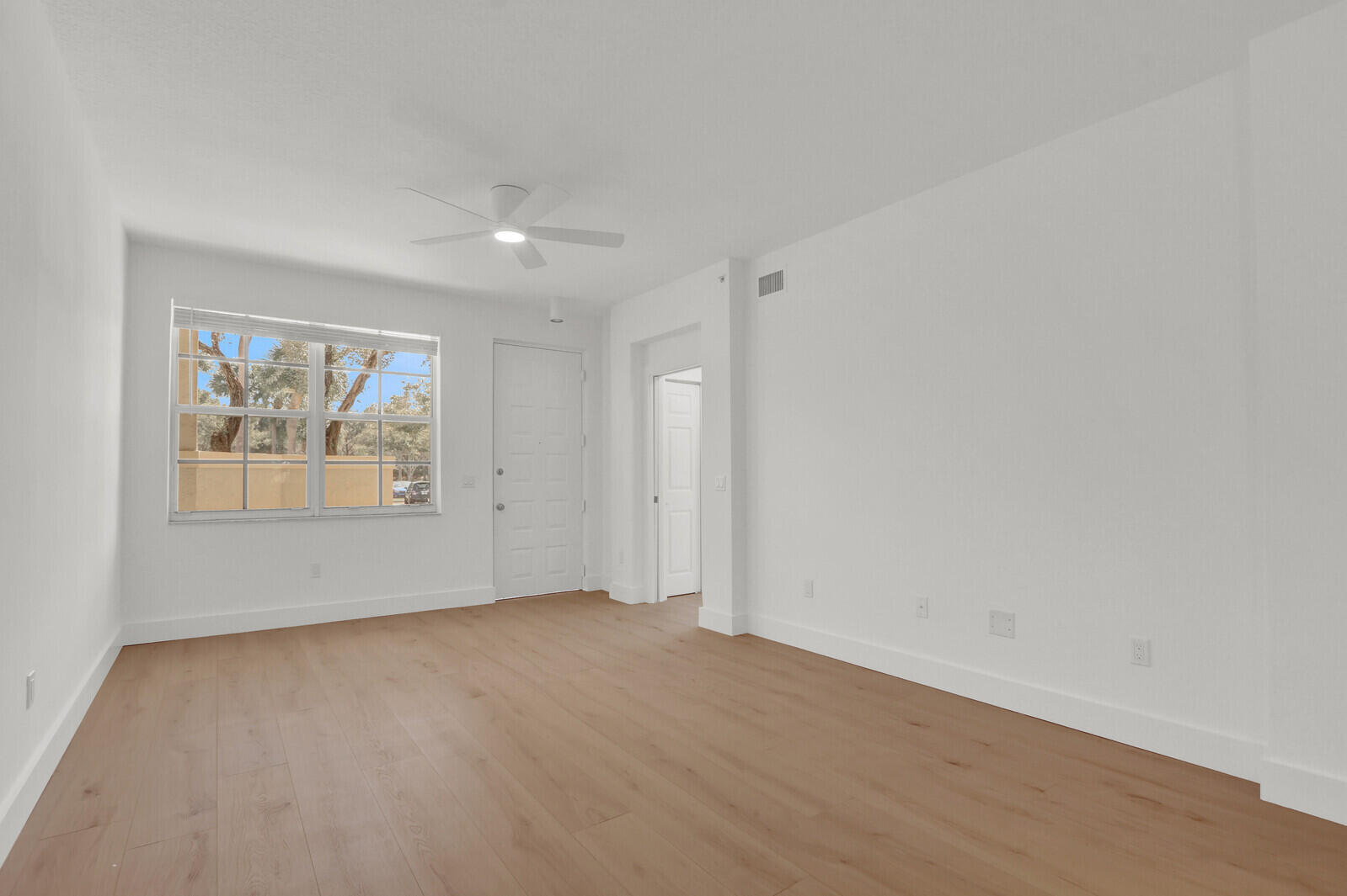 4903 Chancellor #13 Jupiter, FL 33458