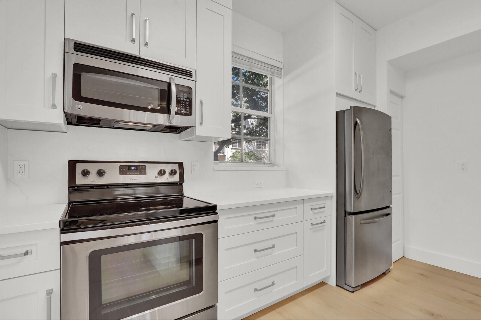 4903 Chancellor #13 Jupiter, FL 33458