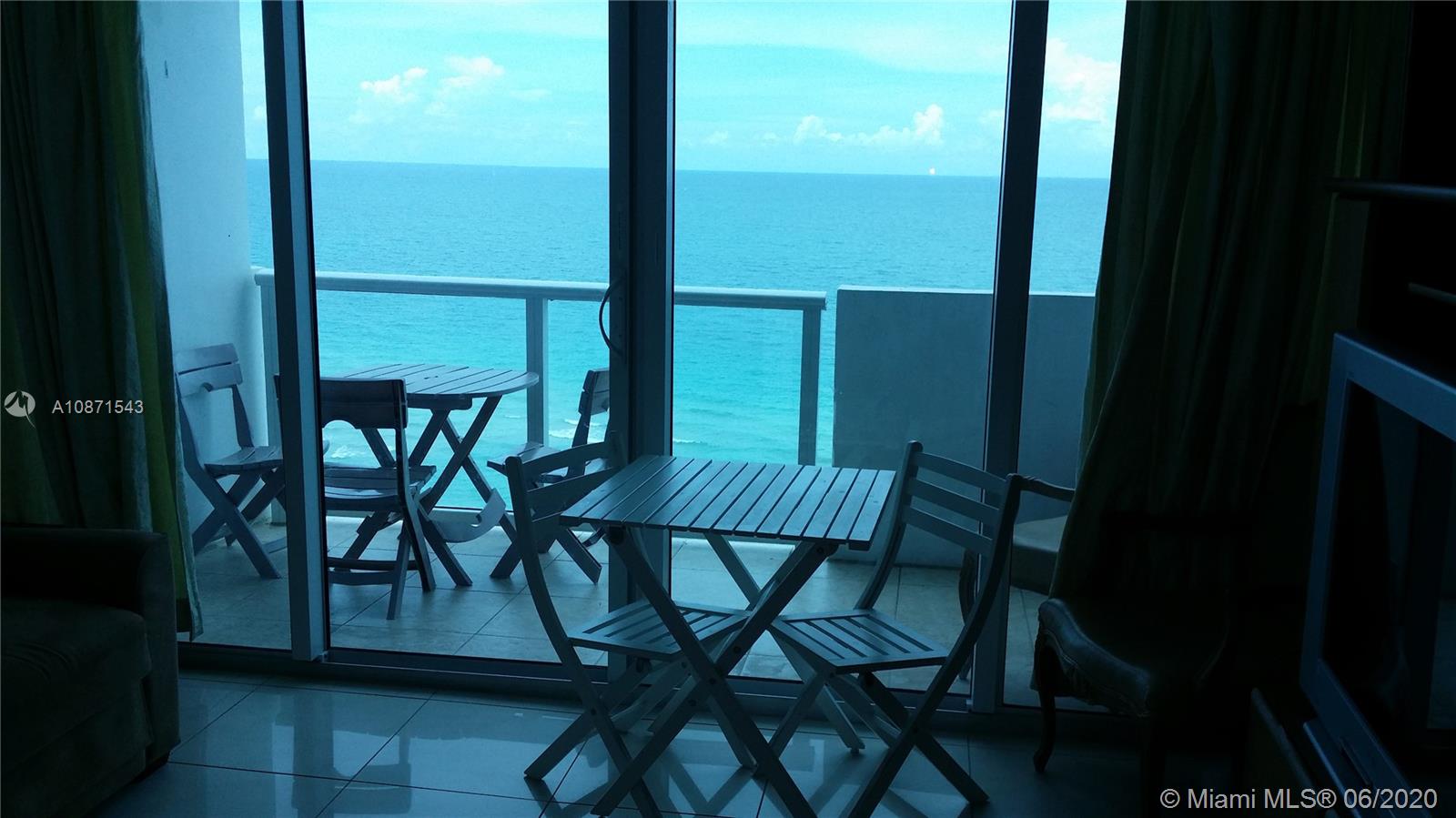 5445 Collins Ave #1129