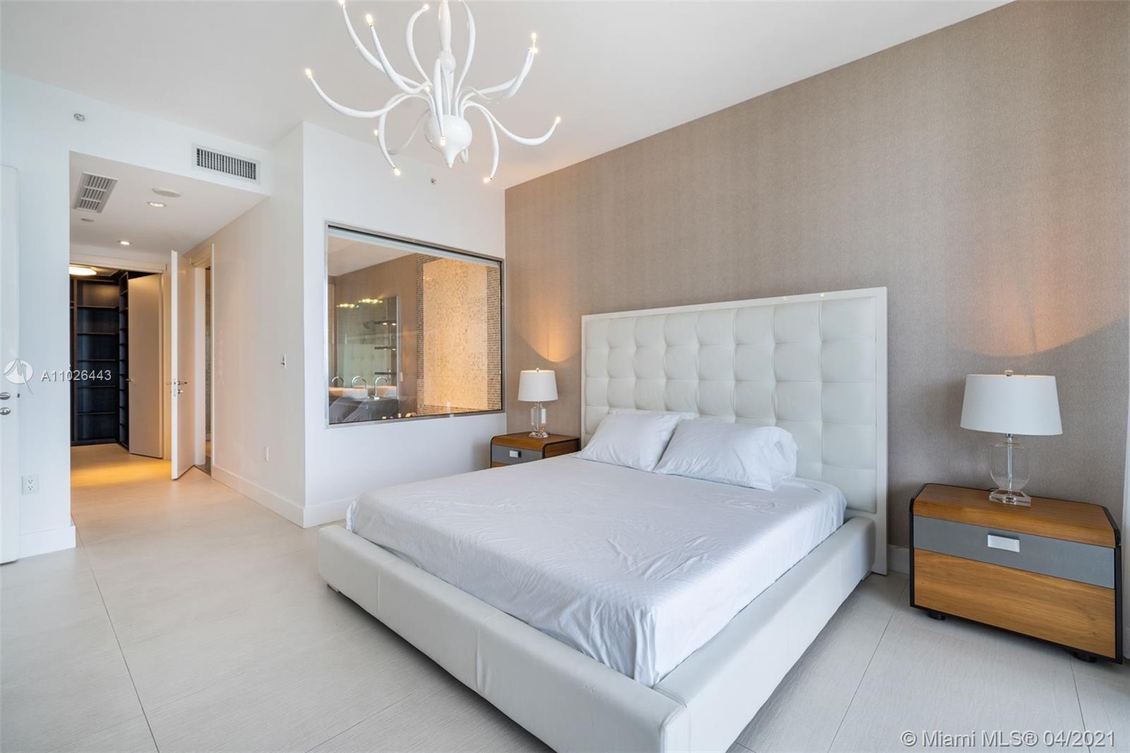 200 Biscayne Boulevard Way #4707 Miami, FL 33131