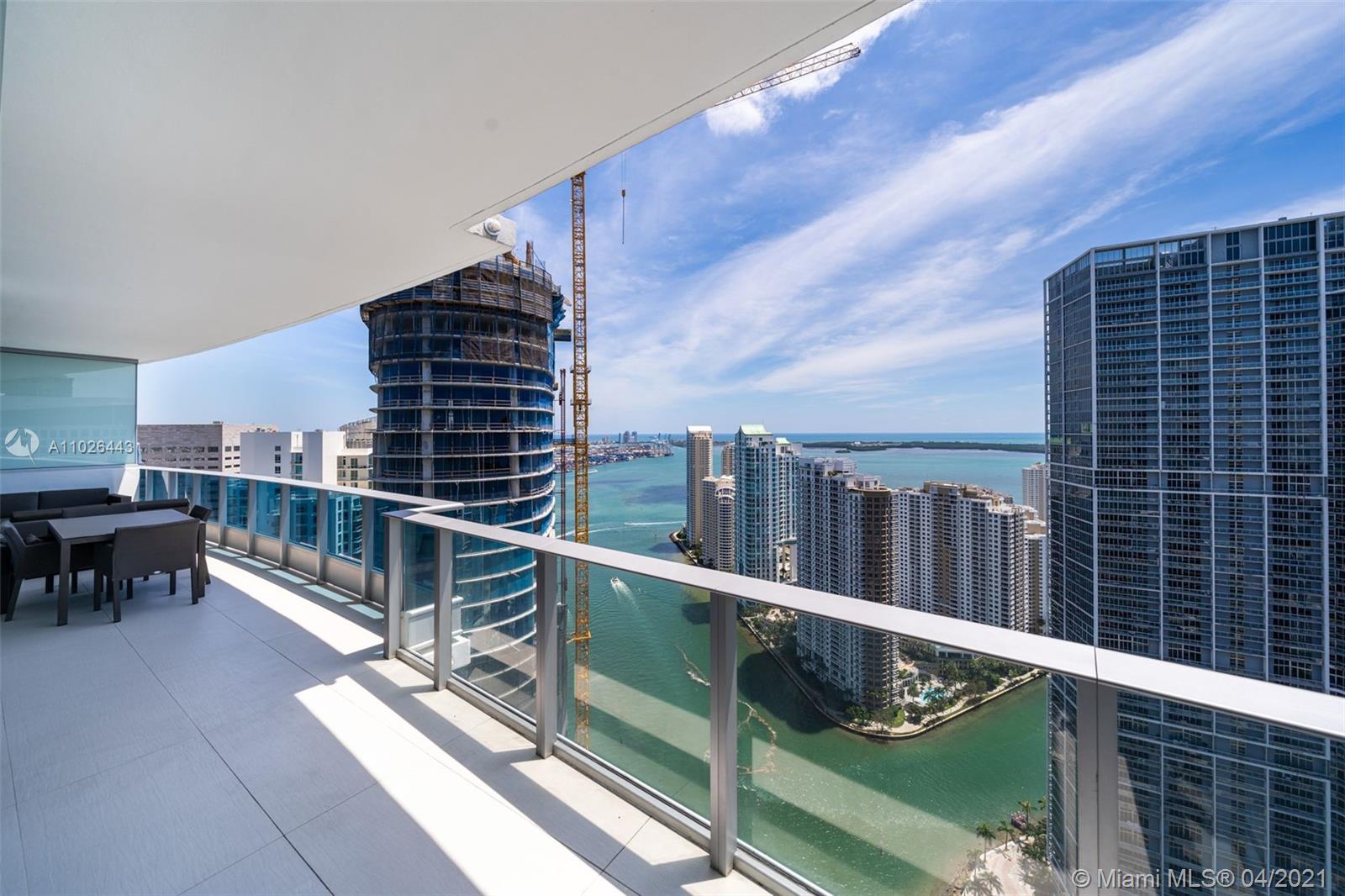 200 Biscayne Boulevard Way #4707 Miami, FL 33131