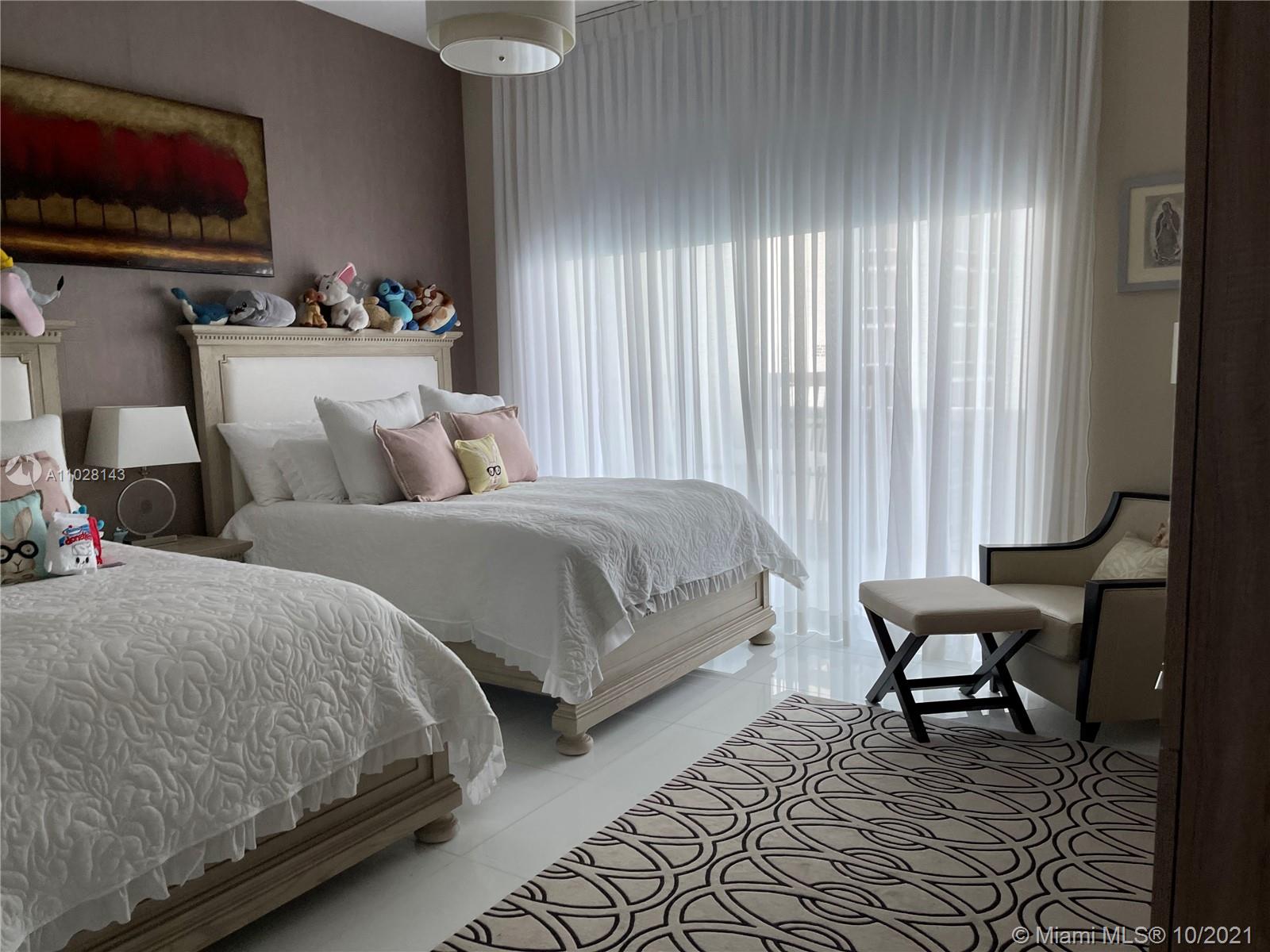 15811 Collins Ave #3402 Sunny Isles Beach, FL 33160