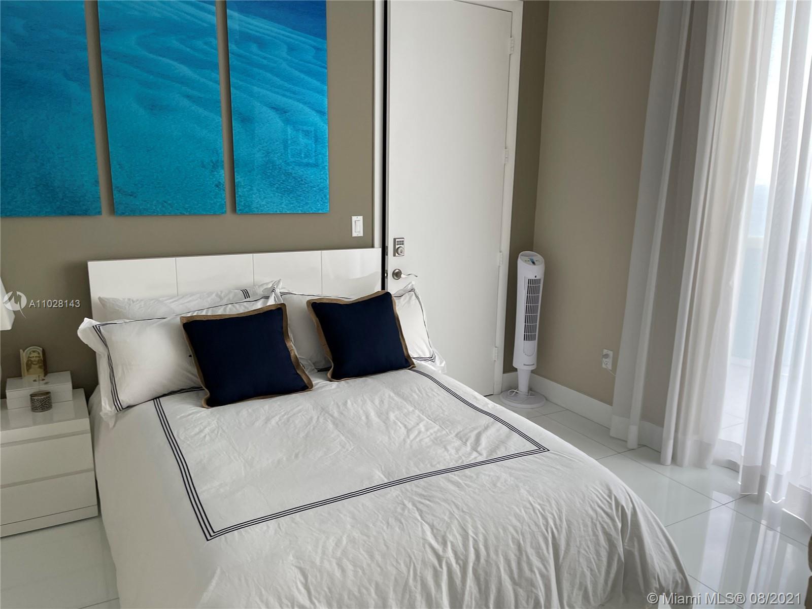 15811 Collins Ave #3402 Sunny Isles Beach, FL 33160