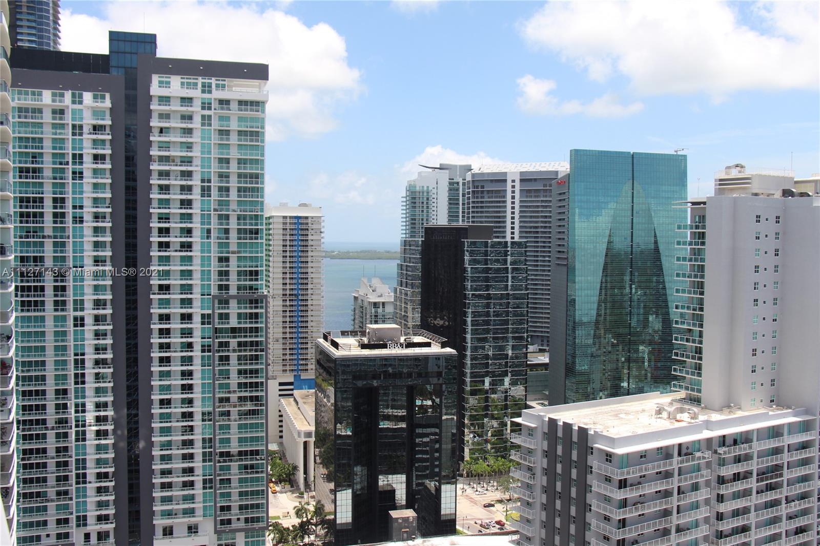 image Axis on Brickell North21
