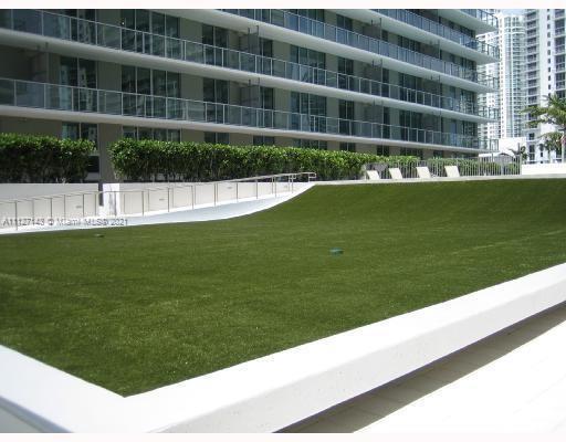 image Axis on Brickell North27