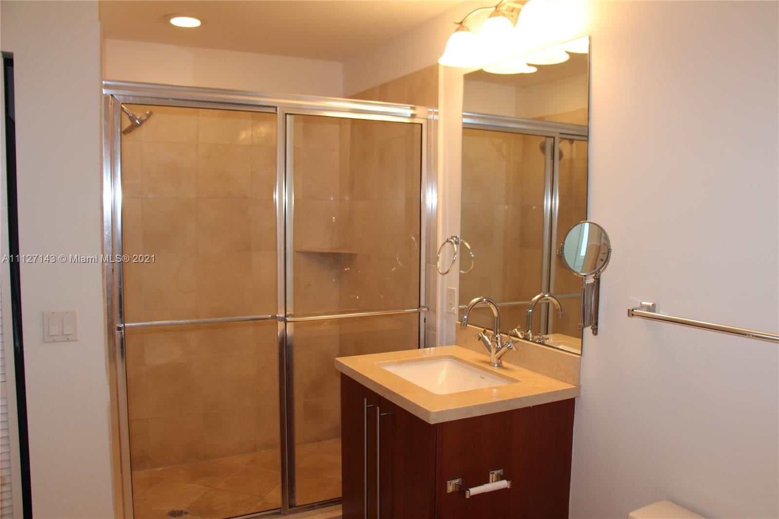image Axis on Brickell North8