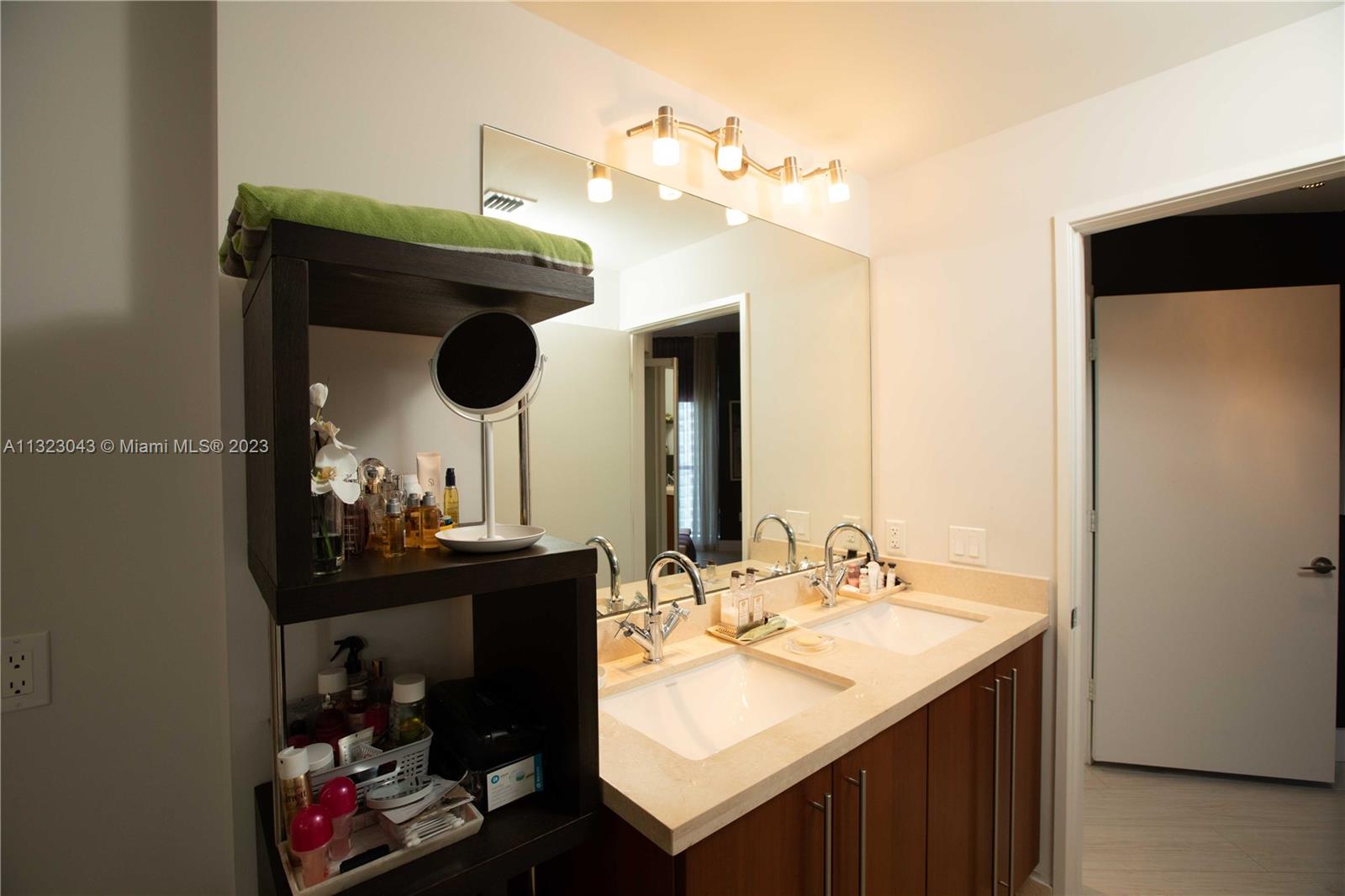 79 SW 12th St #2607-S Miami, FL 33130