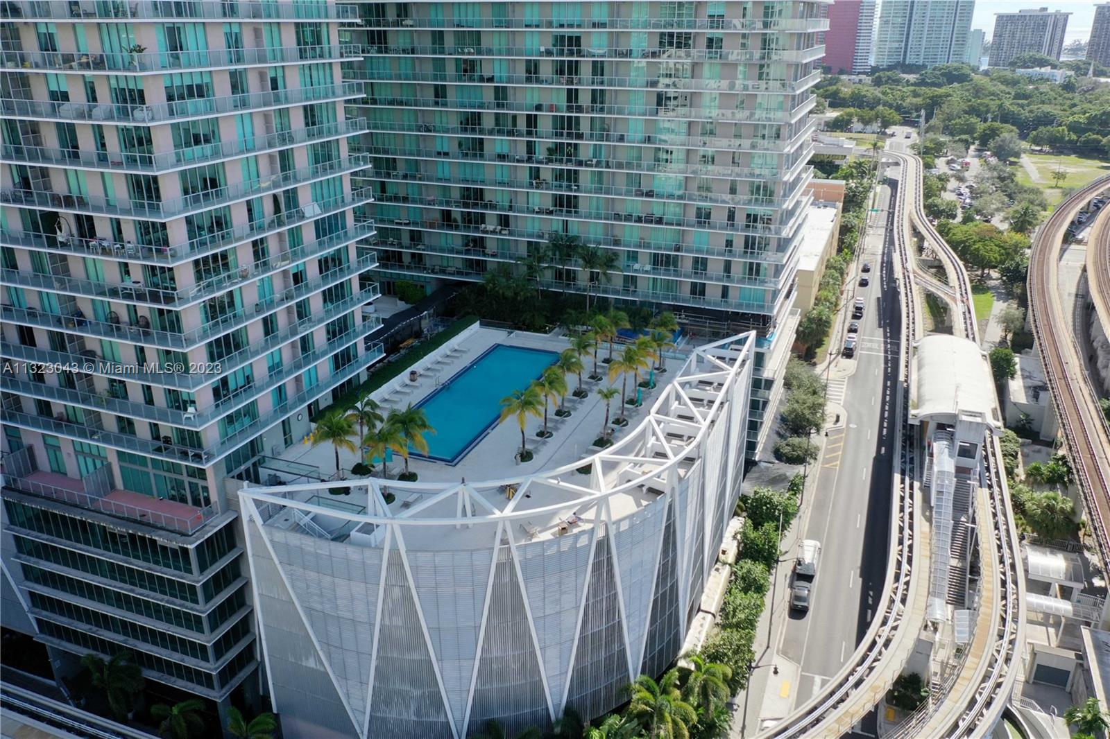 79 SW 12th St #2607-S Miami, FL 33130