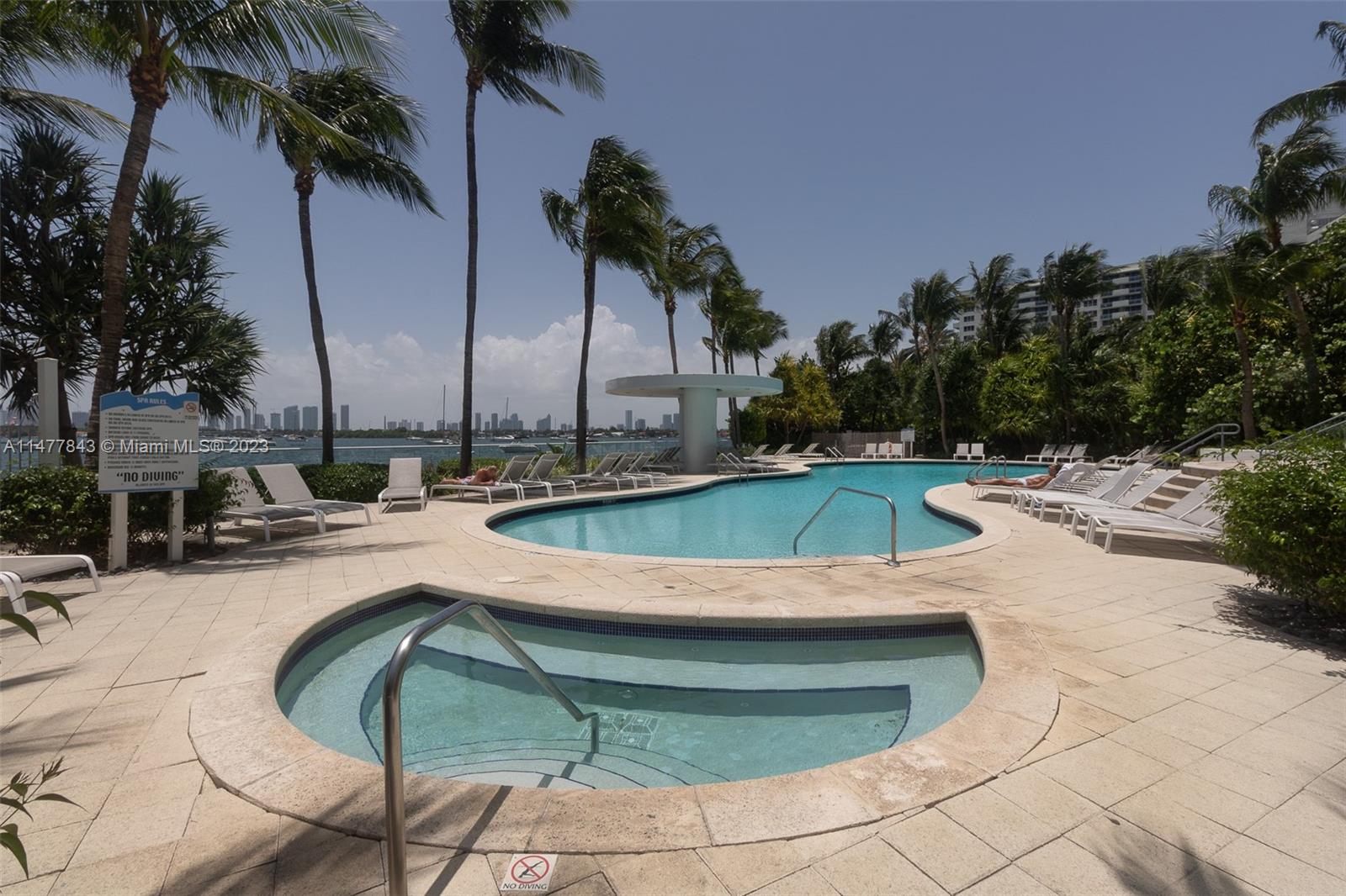 image The Waverly at South Beach15