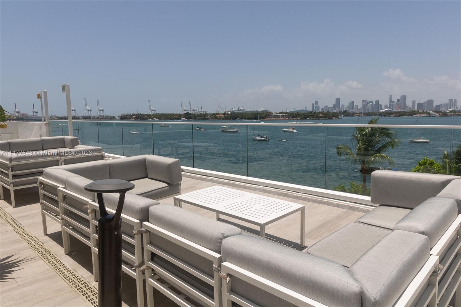 image The Waverly at South Beach32