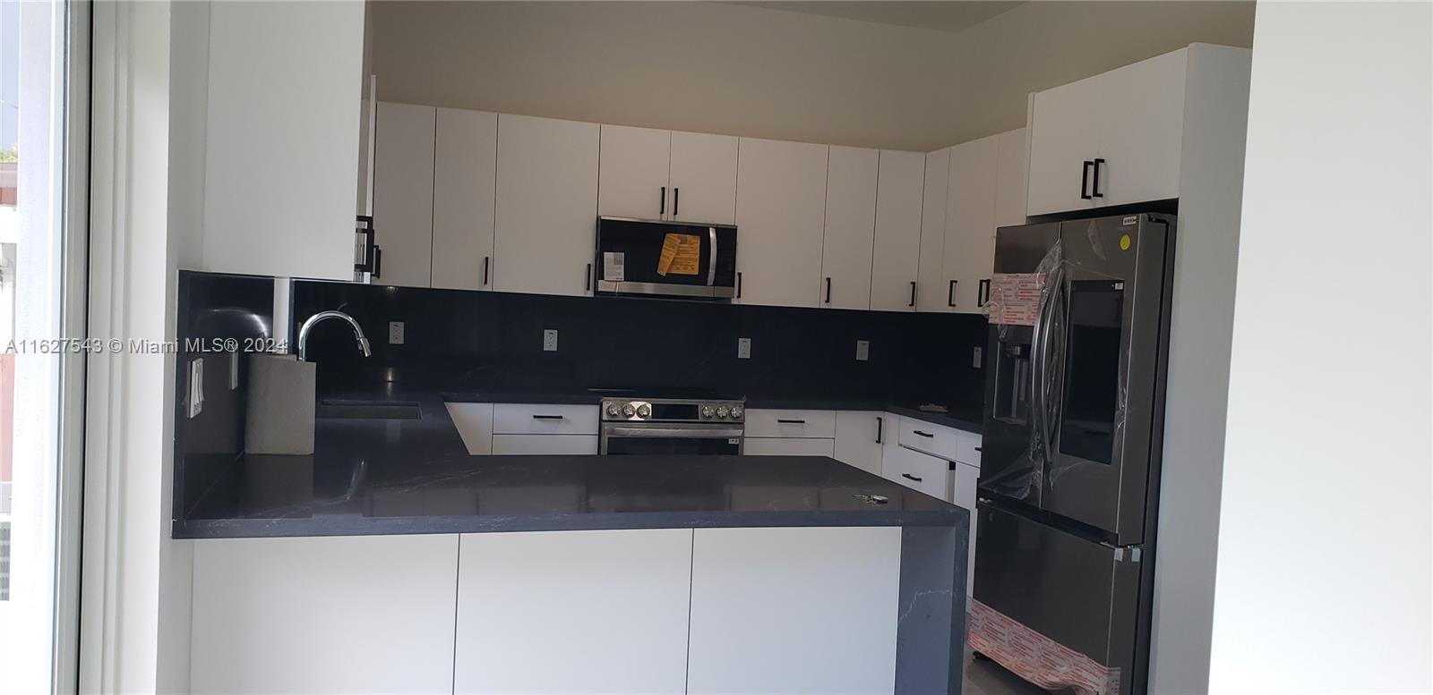 5630 SW 5th St,Miami, FL 33134