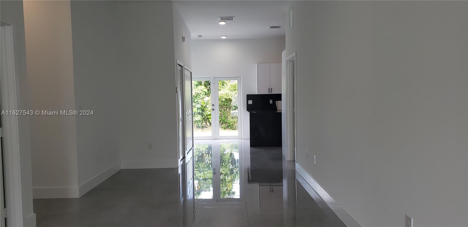 5630 SW 5th St,Miami, FL 33134