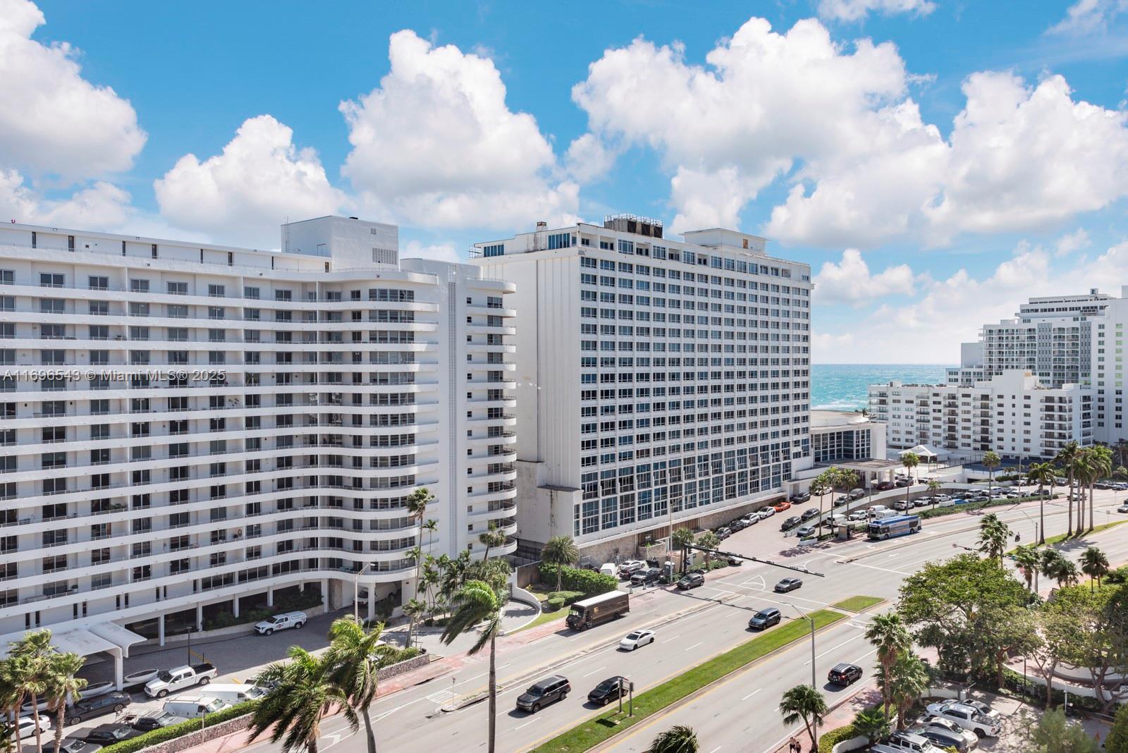 5600 Collins Ave #14B