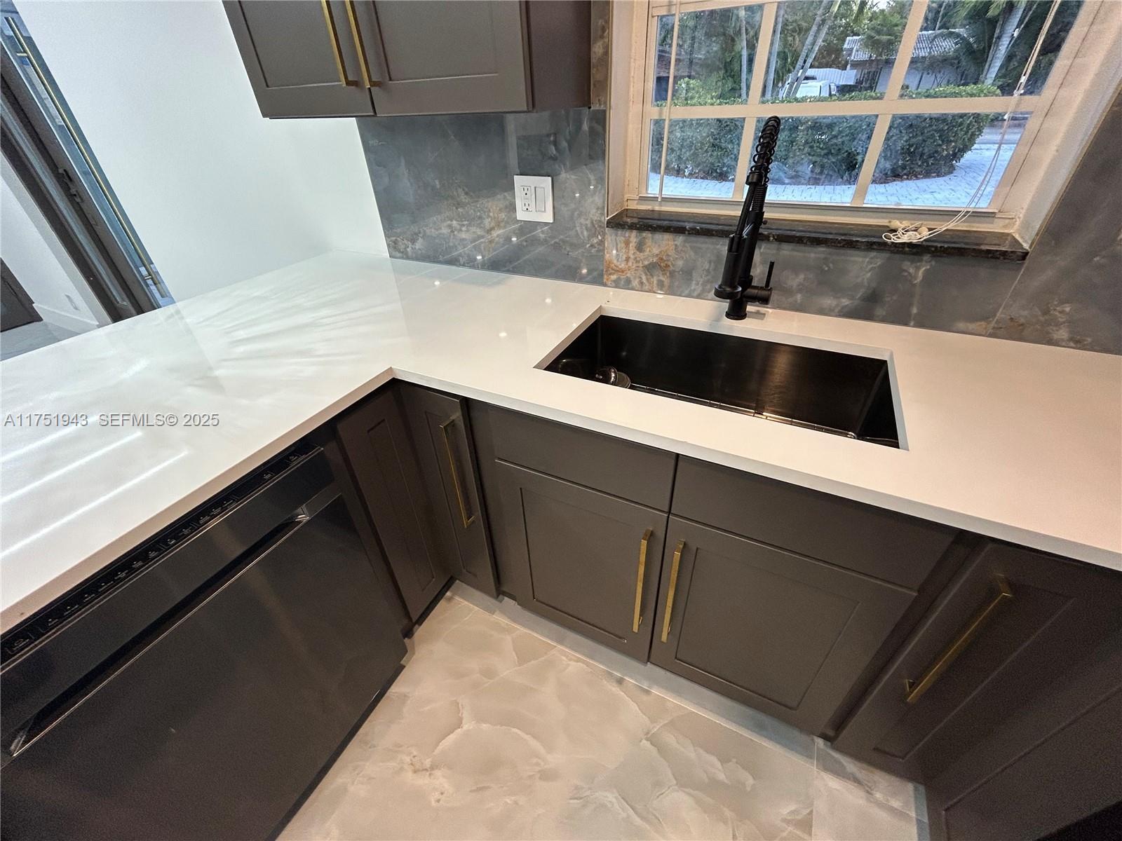 3261 Oleander Way Lauderdale By The Sea, FL 33062