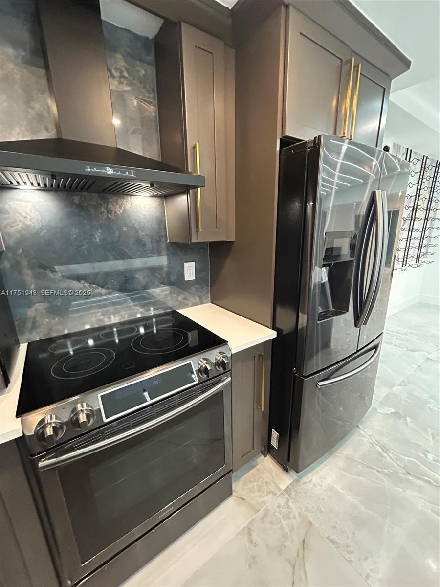 3261 Oleander Way Lauderdale By The Sea, FL 33062